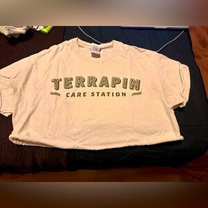 Terrapin Care Station Beige Cropped T-Shirt